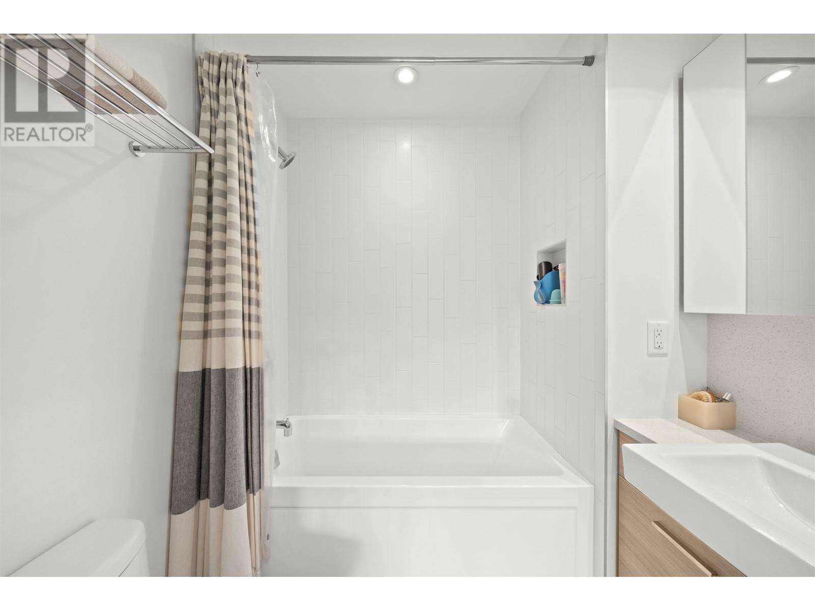 317 3456 Commercial Street, Vancouver, British Columbia  V5N 4E9 - Photo 15 - R3013192