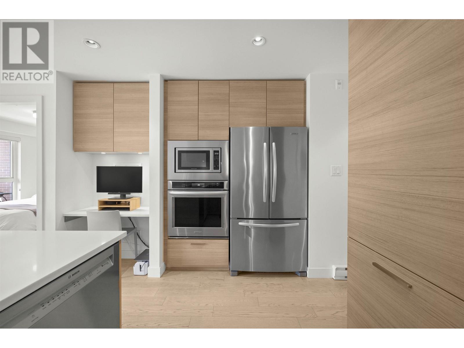 317 3456 Commercial Street, Vancouver, British Columbia  V5N 4E9 - Photo 4 - R3013192