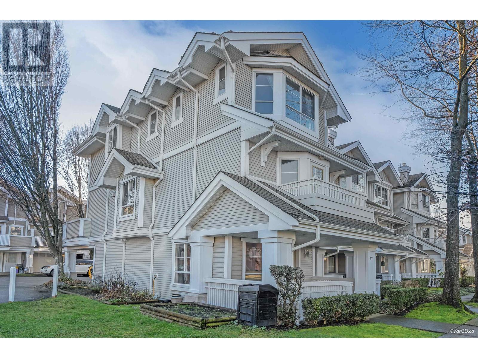 37 22000 SHARPE AVENUE, richmond, British Columbia