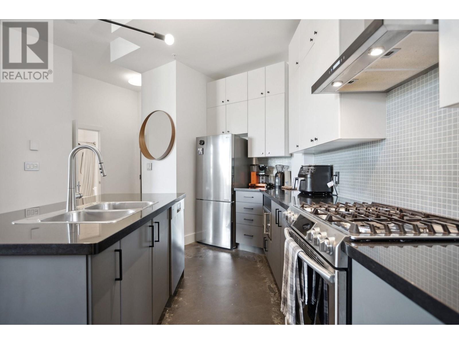 209 2635 Prince Edward Street, Vancouver, British Columbia  V5T 4V7 - Photo 11 - R3013246