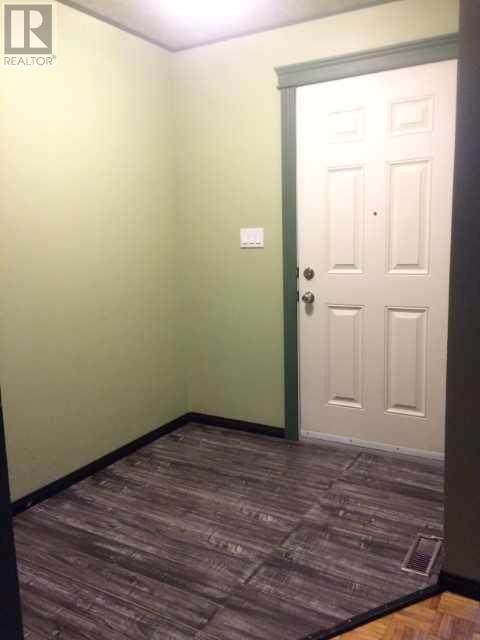F, 11 Glendale Boulevard, Red Deer, Alberta  T4P 3A6 - Photo 2 - A2228021