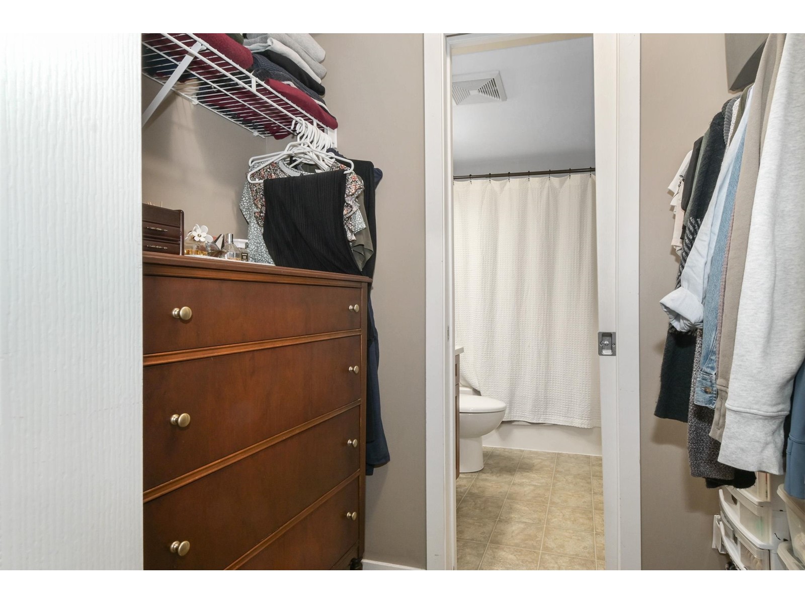 301 33960 Old Yale Road, Abbotsford, British Columbia  V2S 2J9 - Photo 12 - R3013098