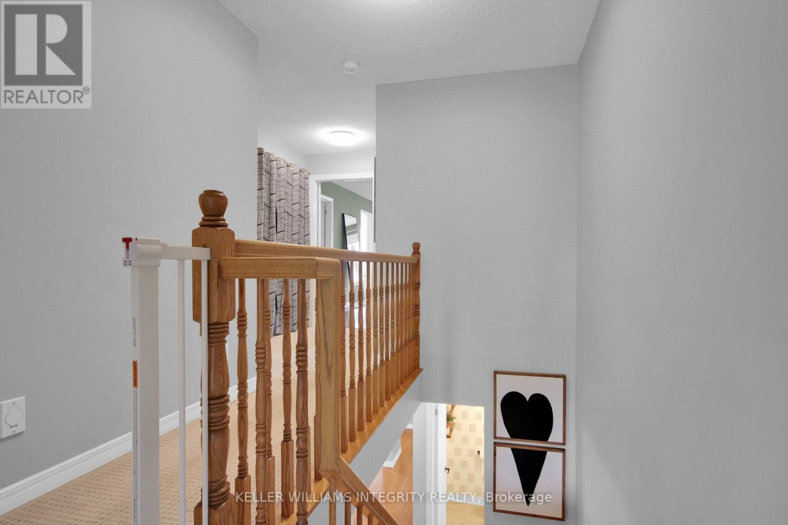 145 Hunterswood Crescent, Ottawa, Ontario  K1G 5W1 - Photo 24 - X12208182