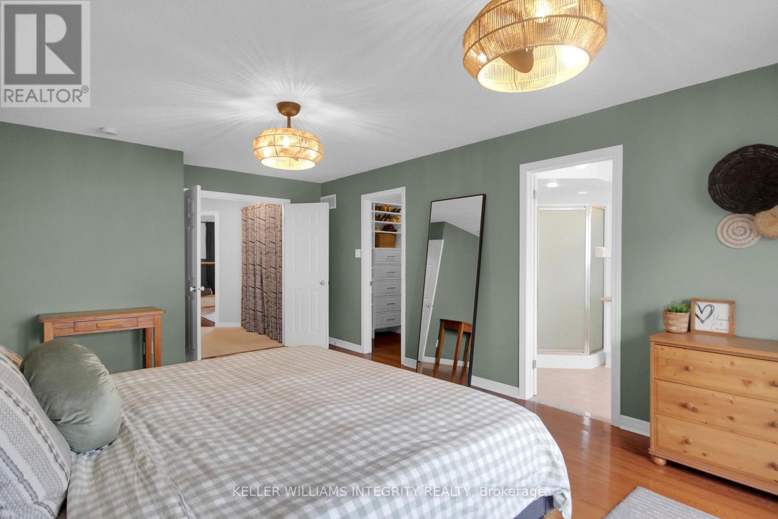 145 Hunterswood Crescent, Ottawa, Ontario  K1G 5W1 - Photo 32 - X12208182