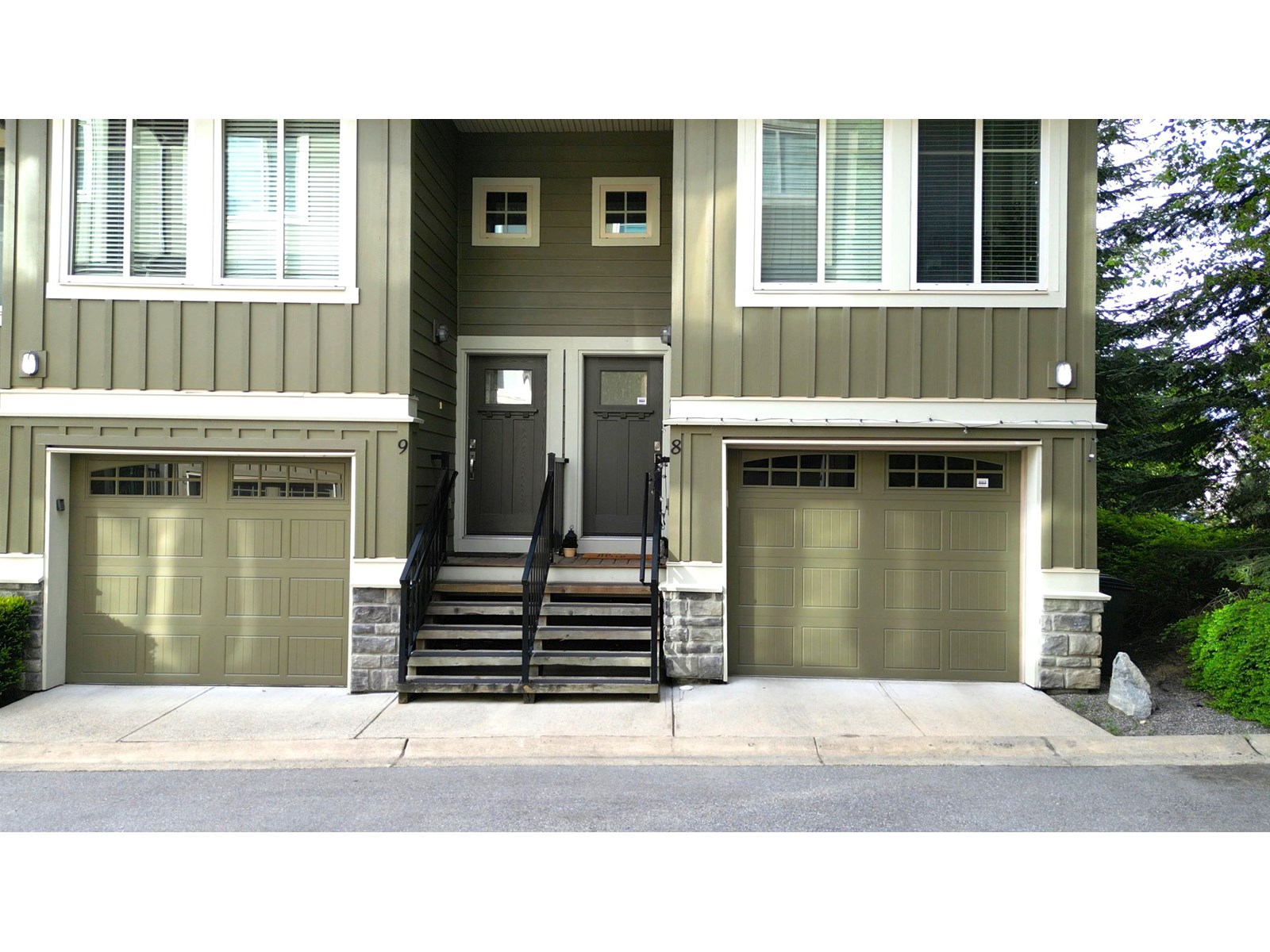 8 3266 147 Street, Surrey, British Columbia  V4P 1Z8 - Photo 2 - R3012999