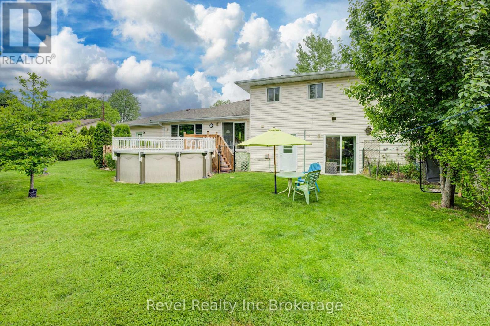 18 Cowan Street E, Blandford-Blenheim, Ontario  N0J 1V0 - Photo 34 - X12208173
