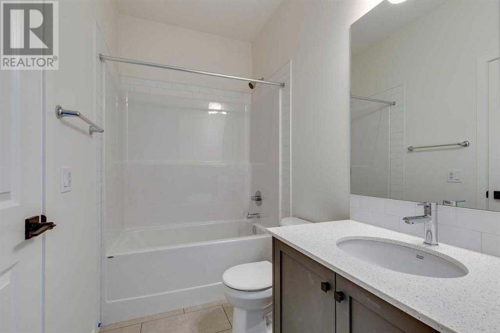Property at 162 Clearwater Terrace image 5
