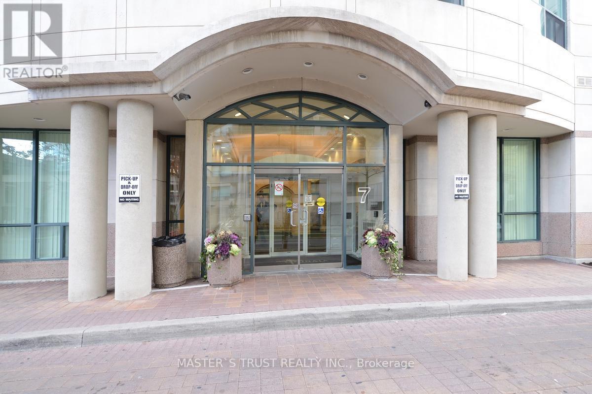 2206-7 Lorraine Drive, Toronto (Willowdale West), Ontario  M2N 7H2 - Photo 1 - C12208193