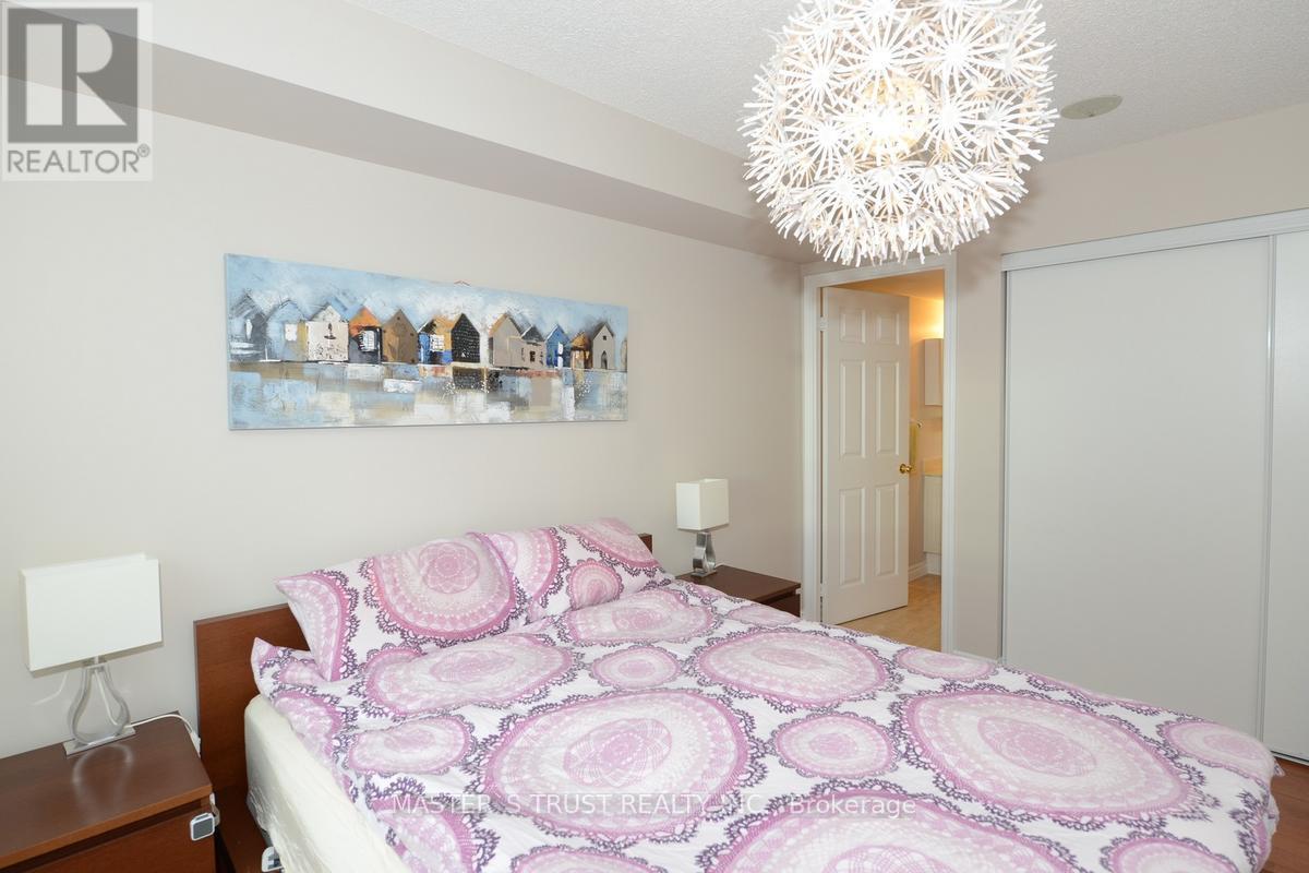 2206-7 Lorraine Drive, Toronto (Willowdale West), Ontario  M2N 7H2 - Photo 8 - C12208193