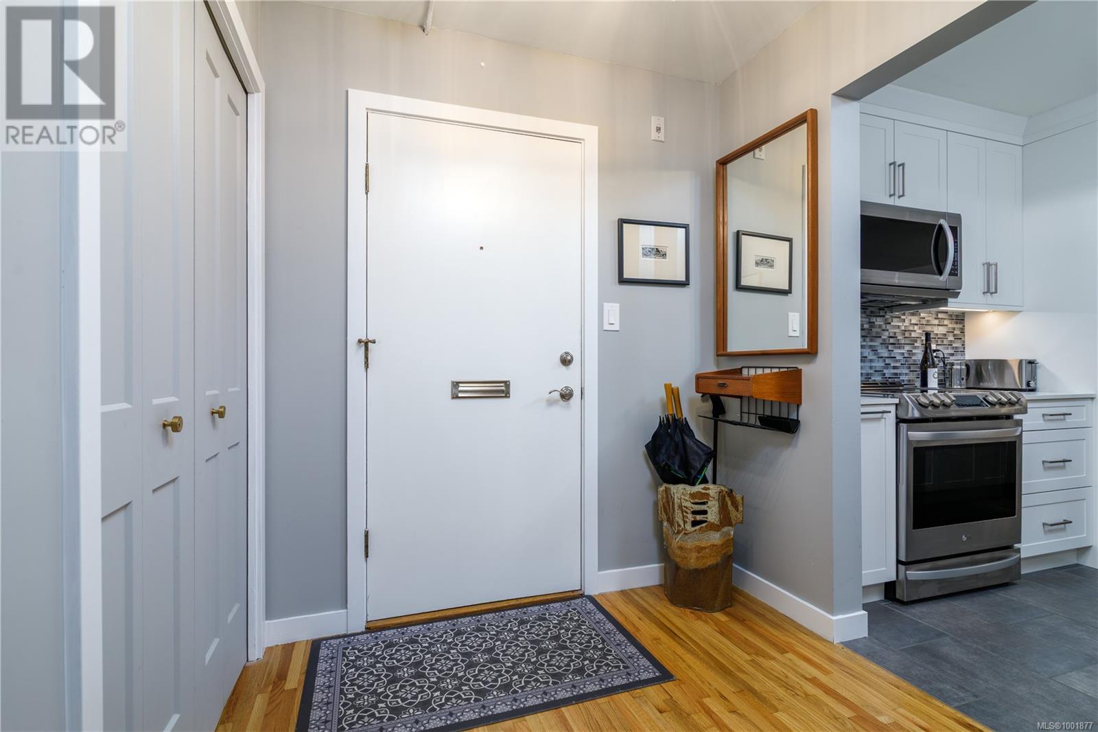 502 1159 Beach Dr, Oak Bay, British Columbia  V8S 2N2 - Photo 7 - 1001877
