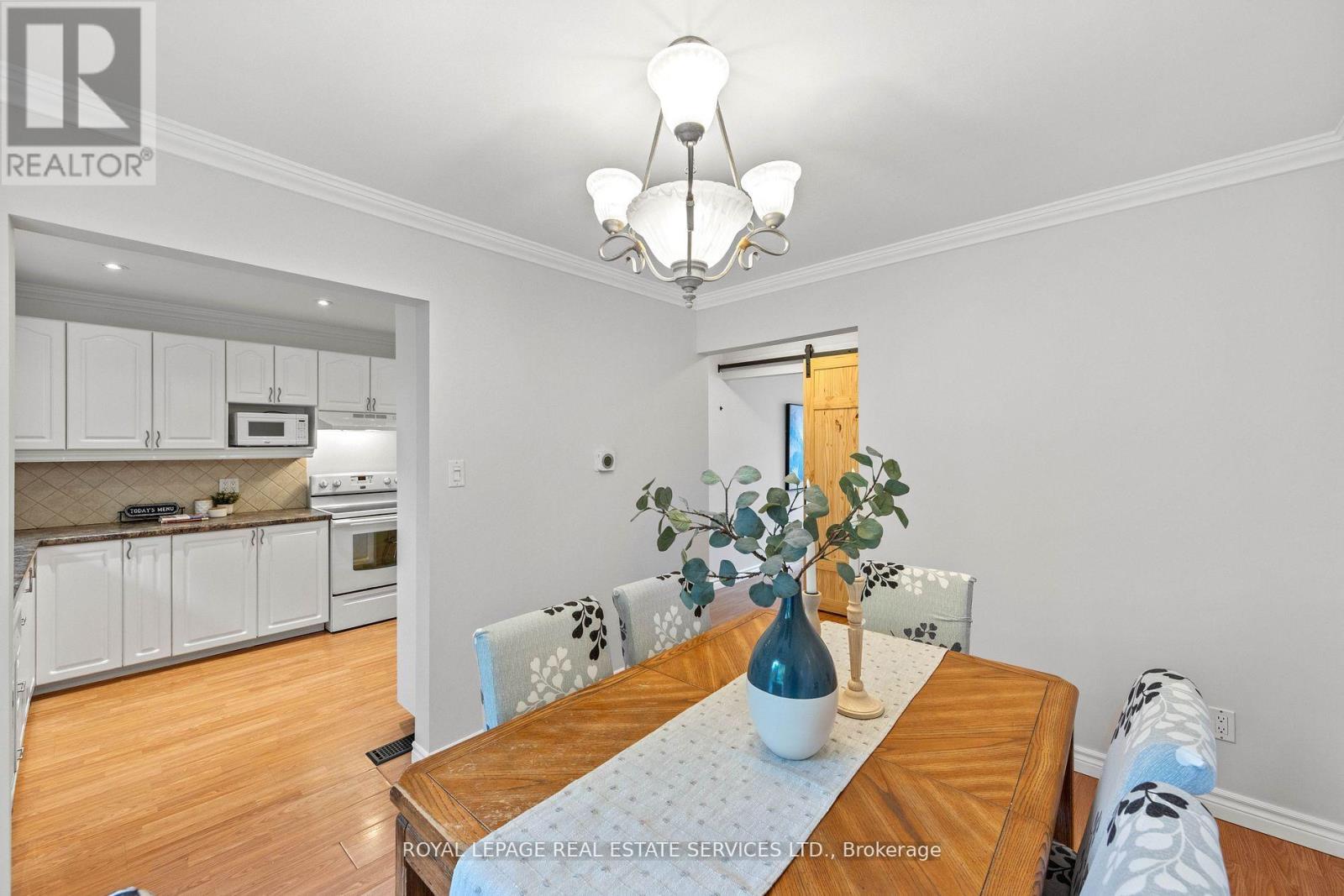 426 Camelot Court, Oshawa (Eastdale), Ontario  L1G 6P7 - Photo 14 - E12208188