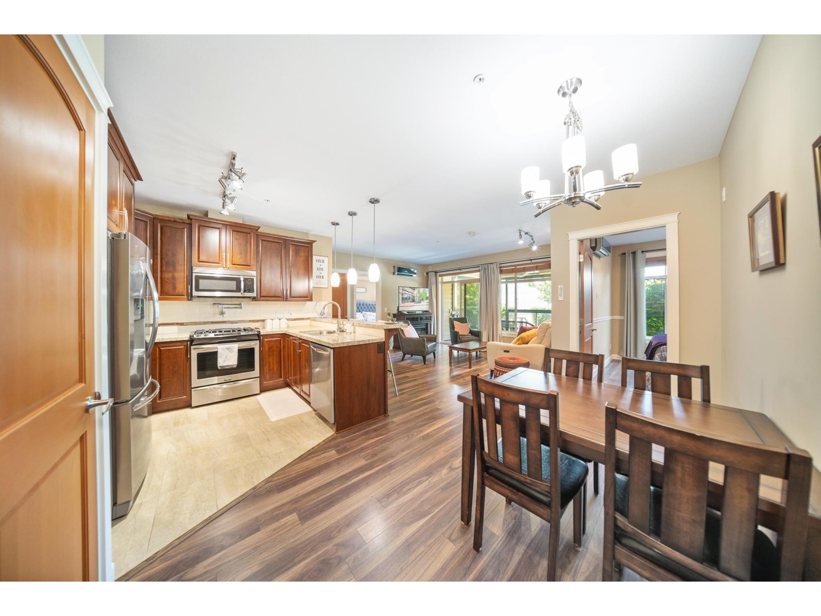 104 2860 Trethewey Street, Abbotsford, British Columbia  V2T 0G5 - Photo 6 - R3013302