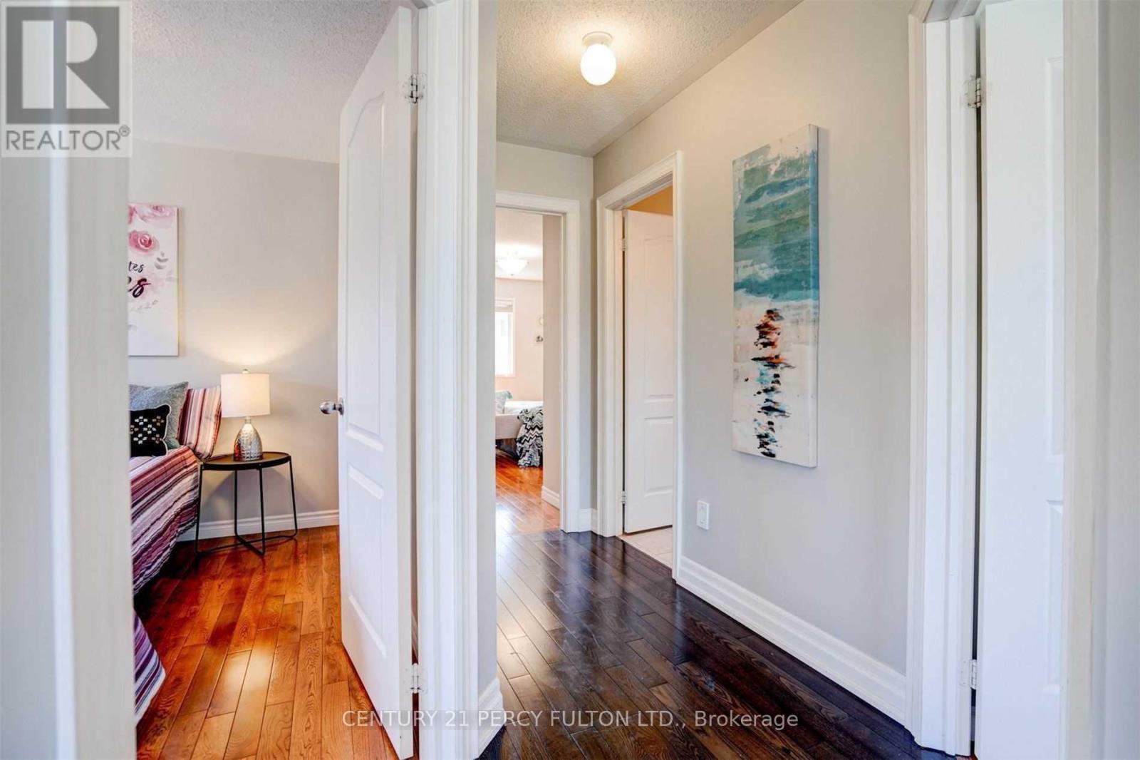 191 Reeves Way Boulevard, Whitchurch-Stouffville, Ontario  L4A 0H8 - Photo 19 - N12208201