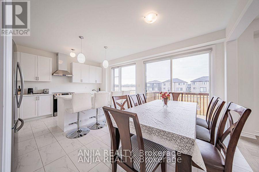 5 Del Ray Crescent, Wasaga Beach, Ontario  L9Z 0N7 - Photo 13 - S12208177