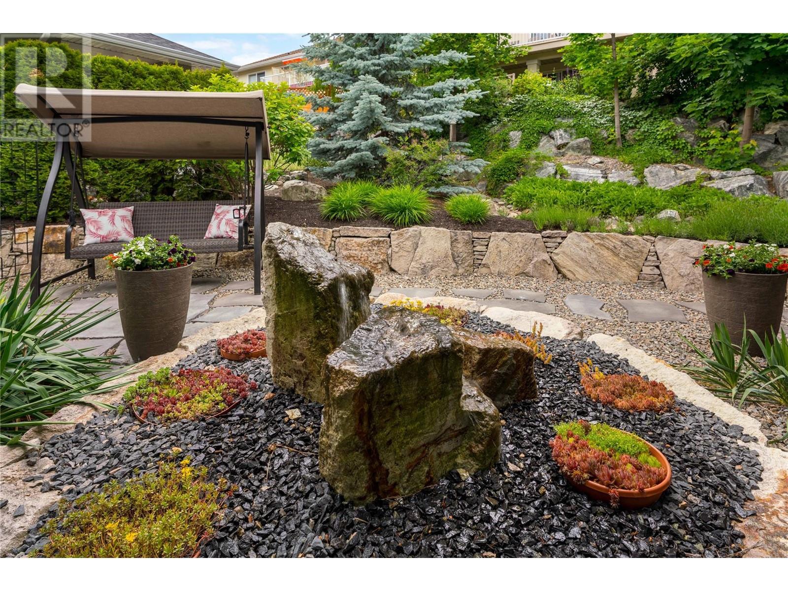 3994 Gallaghers Circle, Kelowna, British Columbia  V1W 3Z9 - Photo 13 - 10349614