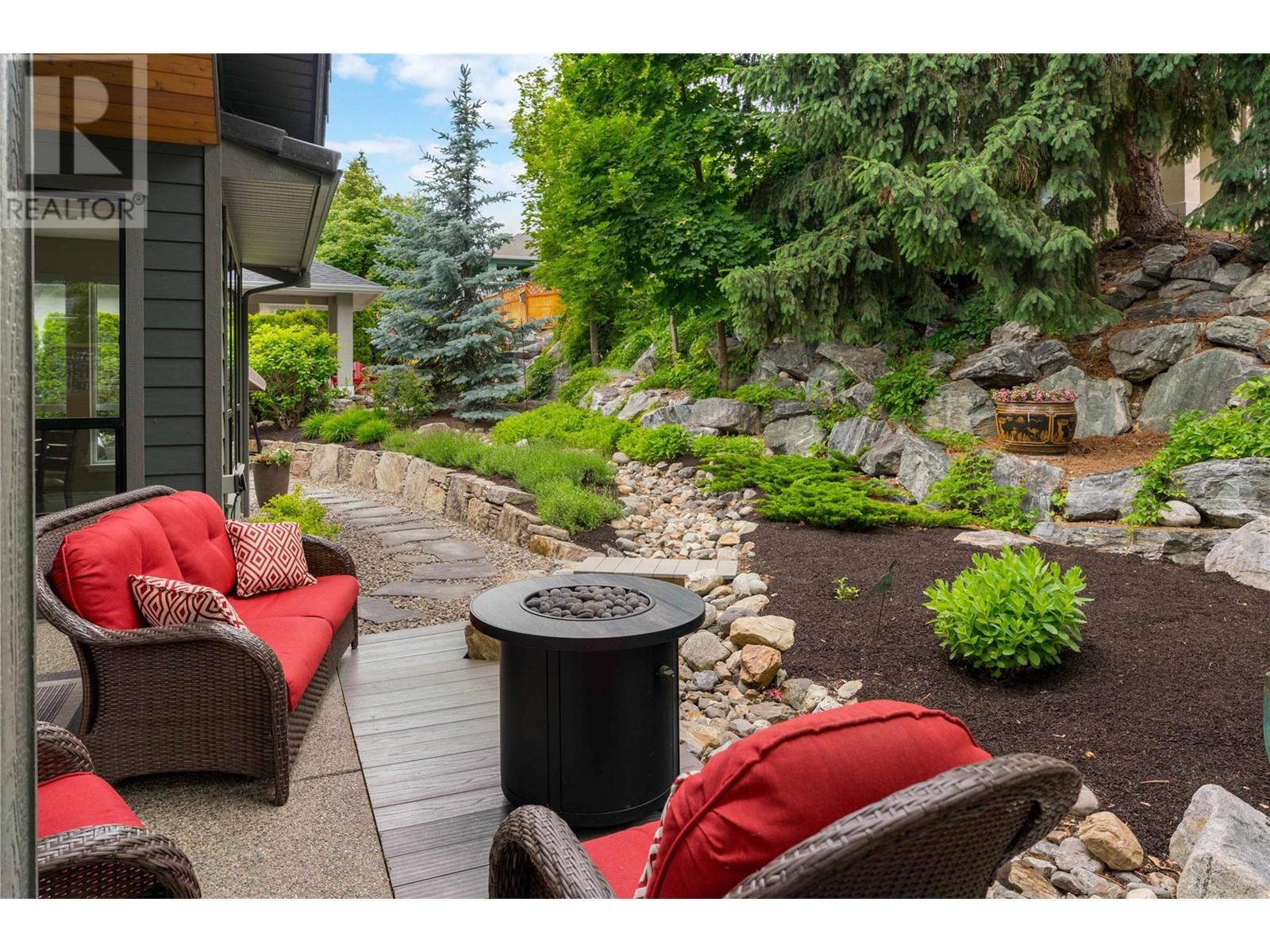 3994 Gallaghers Circle, Kelowna, British Columbia  V1W 3Z9 - Photo 9 - 10349614