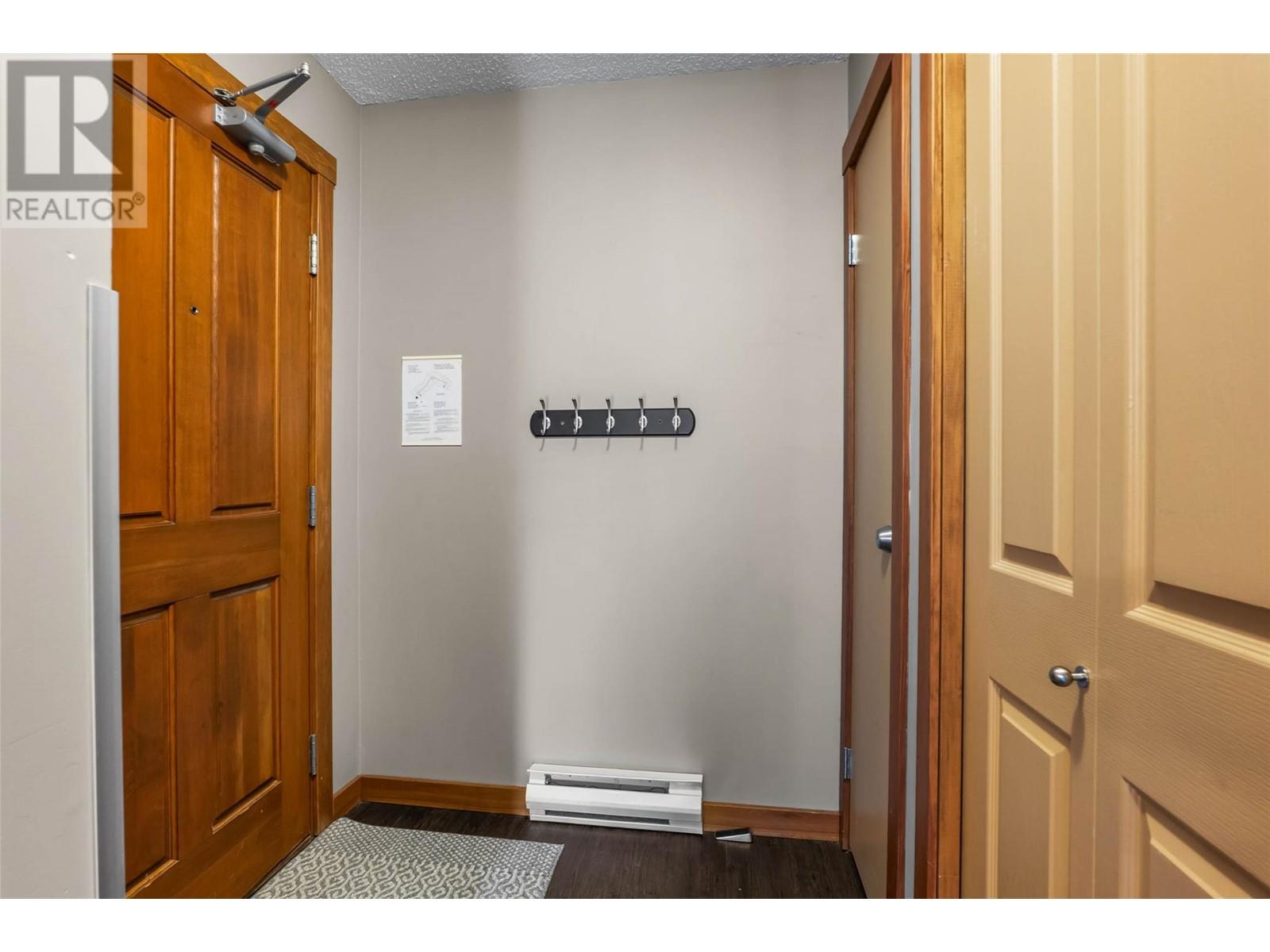 3190 Creekside Way Unit# 218, Sun Peaks, British Columbia  V0E 5N0 - Photo 22 - 10349075