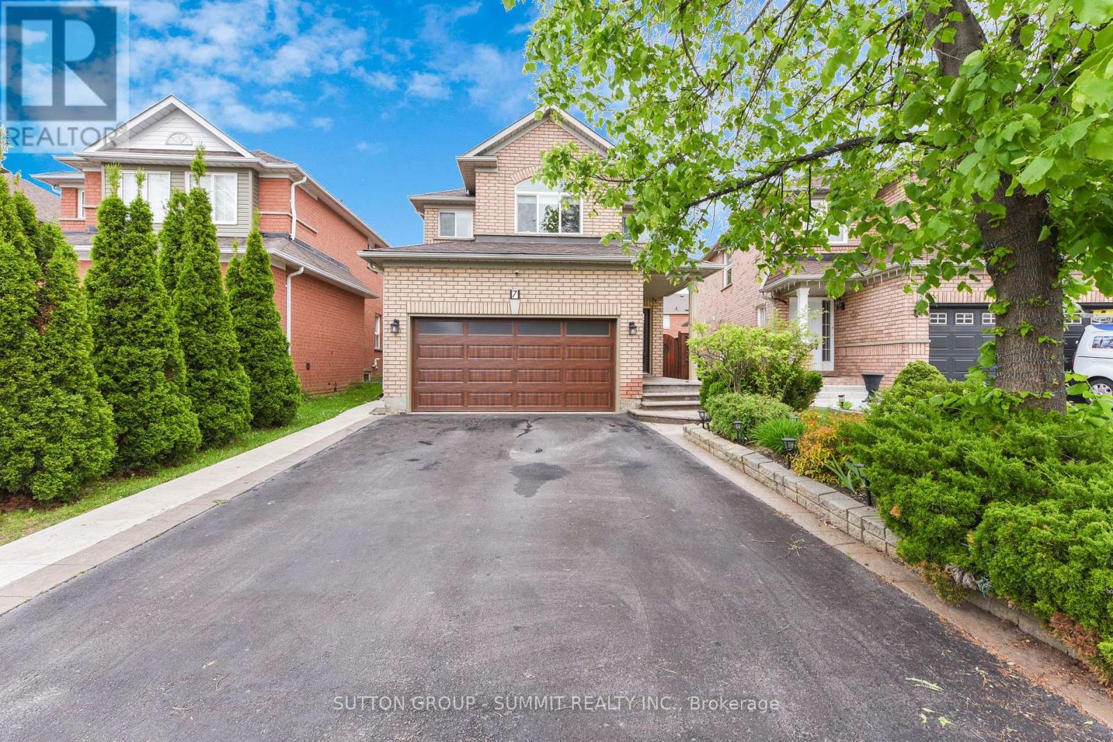 7 Blue Lake Avenue, Brampton, Ontario  L6X 4W1 - Photo 34 - W12182313