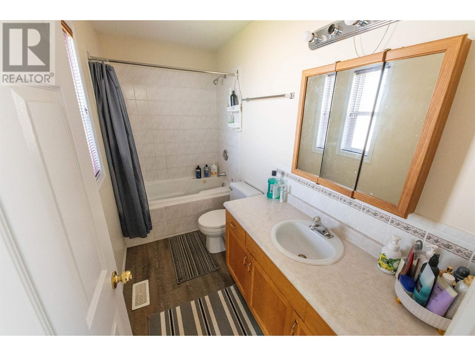 6857 Westgate Avenue, Prince George, British Columbia  V2N 5R2 - Photo 12 - R3013303
