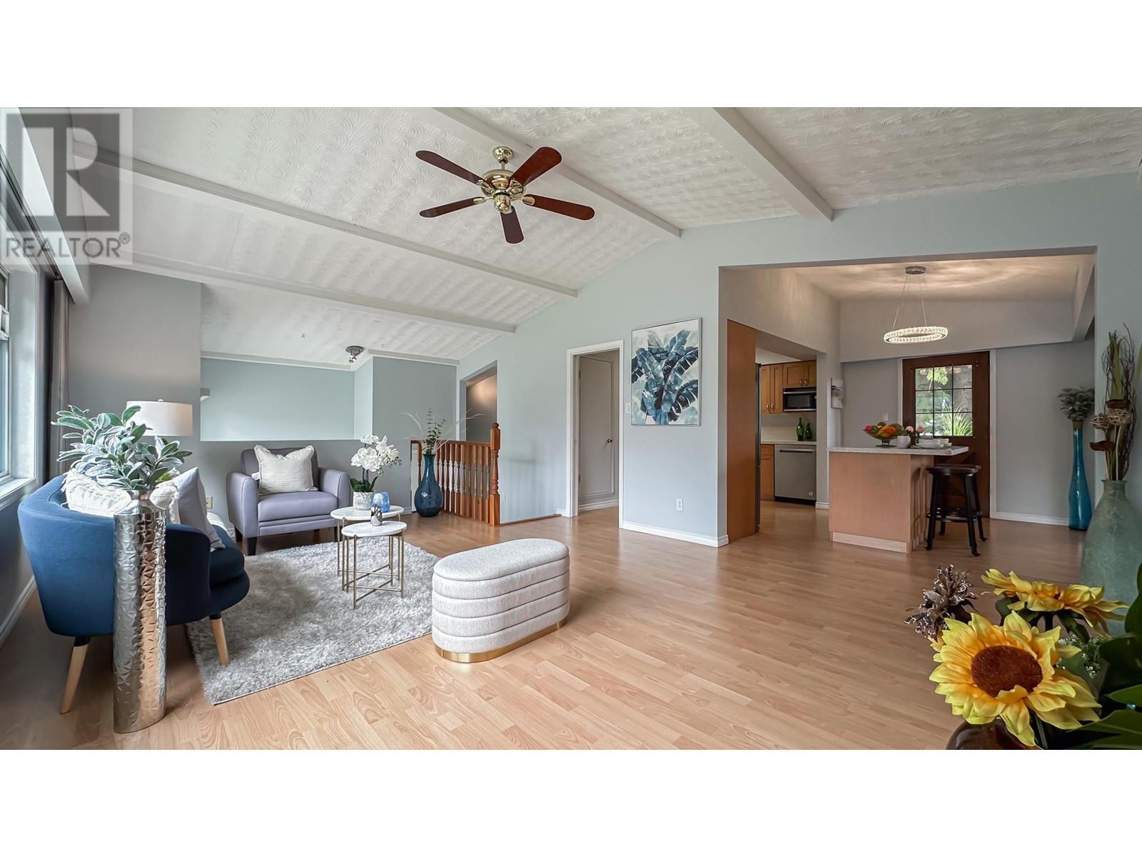 916 Glenacre Court, Port Moody, British Columbia  V3H 1K1 - Photo 8 - R3013258