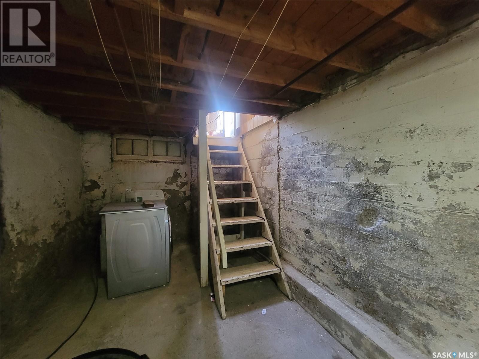 631 102nd Street, North Battleford, Saskatchewan  S9A 1C9 - Photo 12 - SK008728