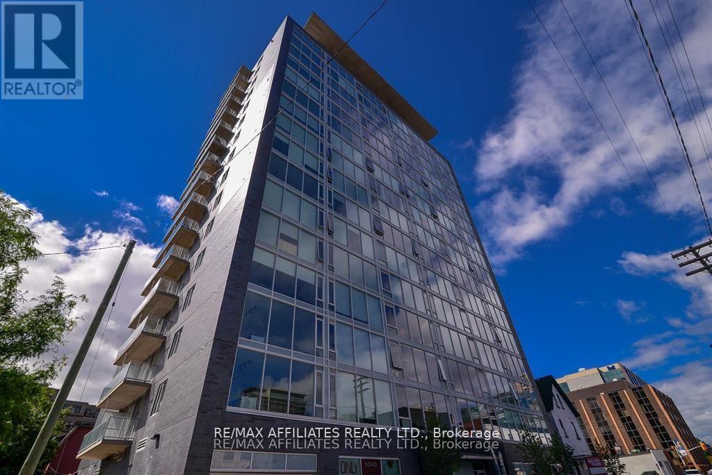 707 - 300 Lisgar Street, Ottawa, Ontario  K2P 0E2 - Photo 2 - X12208242
