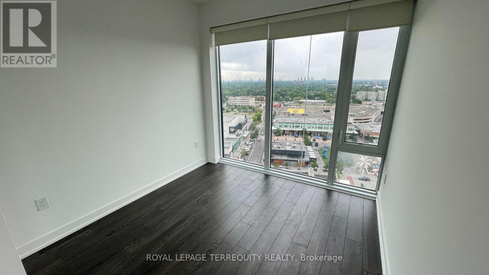 1304 - 50 O'neill Road, Toronto, Ontario  M3C 0R1 - Photo 5 - C12208230