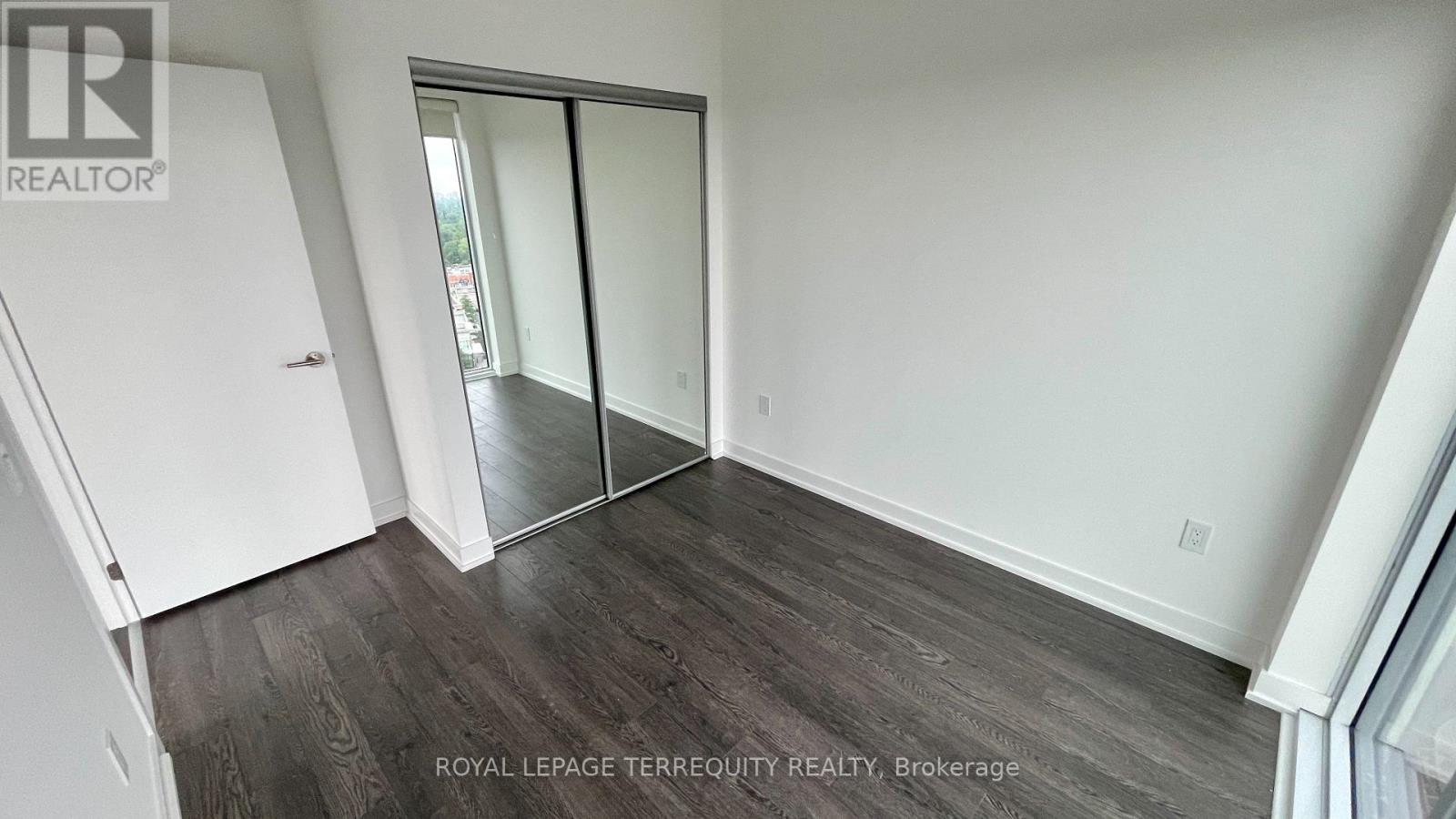 1304 - 50 O'neill Road, Toronto, Ontario  M3C 0R1 - Photo 6 - C12208230