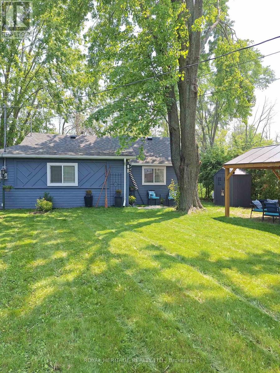 77 Blue Heron Drive, Georgina (Virginia), Ontario  L0E 1N0 - Photo 15 - N12112042