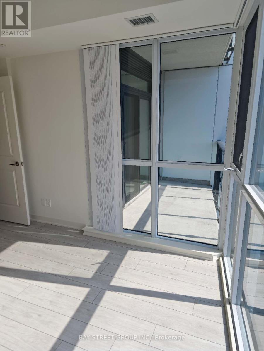 1607 - 4955 Yonge Street, Toronto, Ontario  M2N 0L8 - Photo 4 - C12195528
