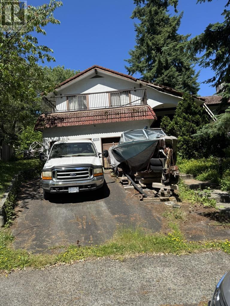 6533 Parkdale Drive, Burnaby, British Columbia  V5B 2X4 - Photo 2 - R3013153