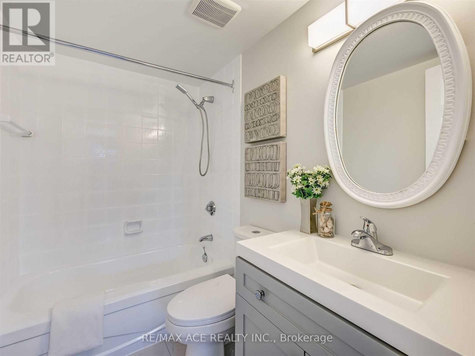 207 - 757 Victoria Park Avenue, Toronto, Ontario  M4C 5N8 - Photo 10 - E12208235