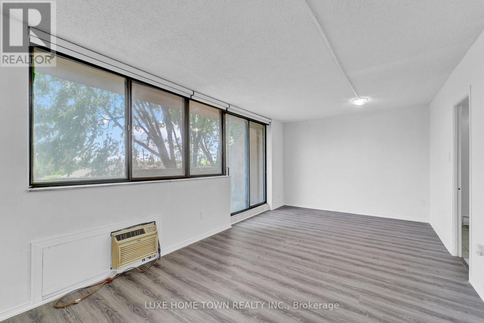 328 - 665 Kennedy Road, Toronto, Ontario  M1K 5E2 - Photo 11 - E12208244