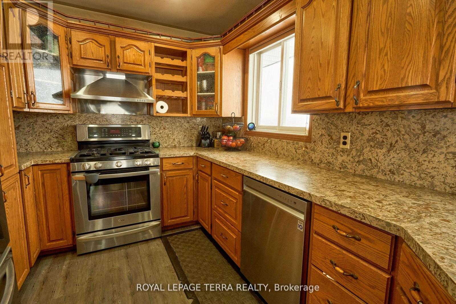326 Little Avenue, Barrie, Ontario  L4N 2Z6 - Photo 14 - S12057376