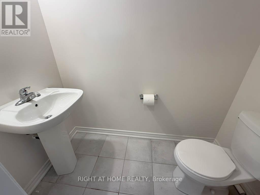 349 Raymond Road, Hamilton (Meadowlands), Ontario  L9K 0J8 - Photo 3 - X12204112