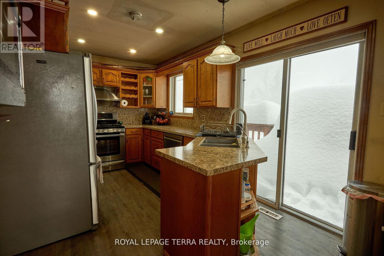 326 Little Avenue, Barrie, Ontario  L4N 2Z6 - Photo 12 - S12057376