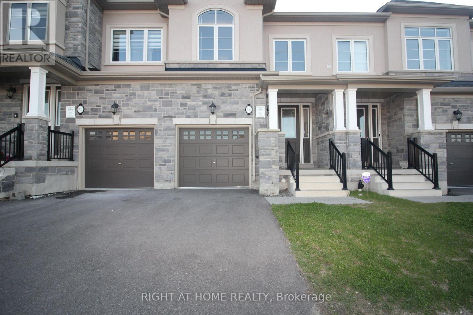 349 Raymond Road, Hamilton (Meadowlands), Ontario  L9K 0J8 - Photo 1 - X12204112