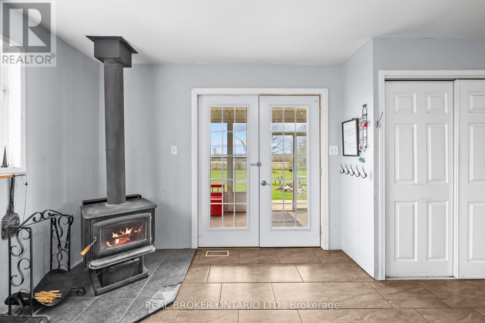 183 Wolfe Lake Road, Rideau Lakes, Ontario  K0G 1X0 - Photo 5 - X12141269