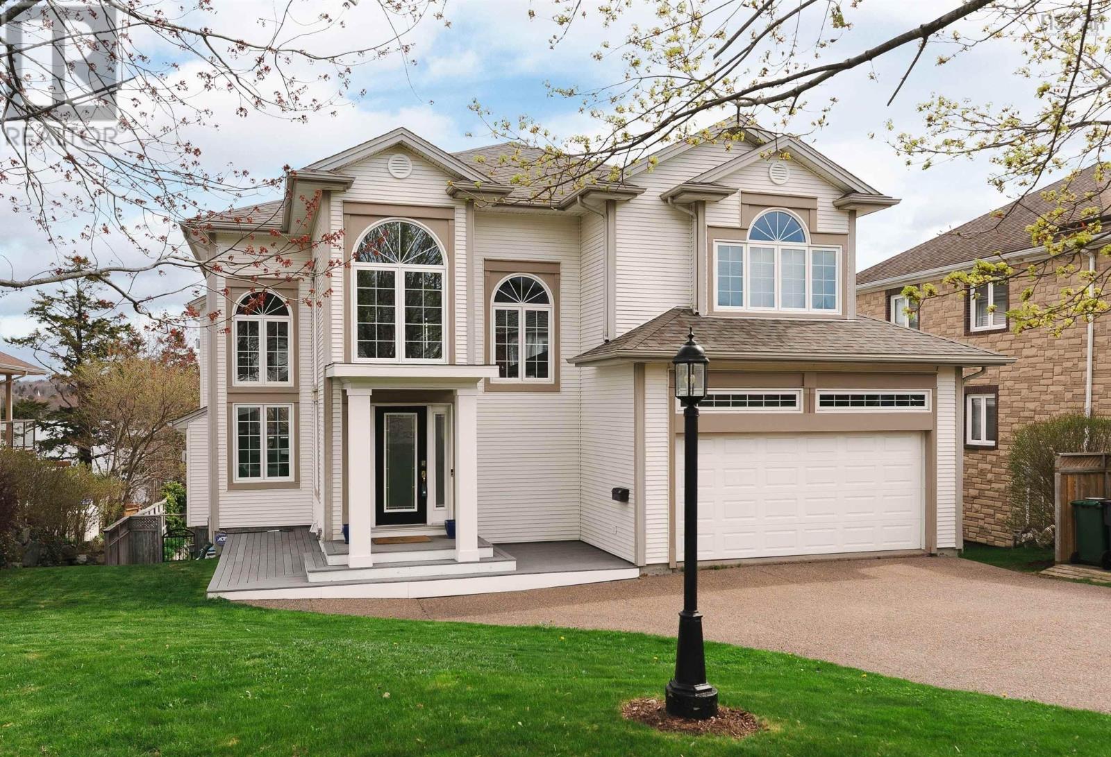 73 Lakeshore Park Terrace, Dartmouth, Nova Scotia  B3A 4Z4 - Photo 1 - 202504491