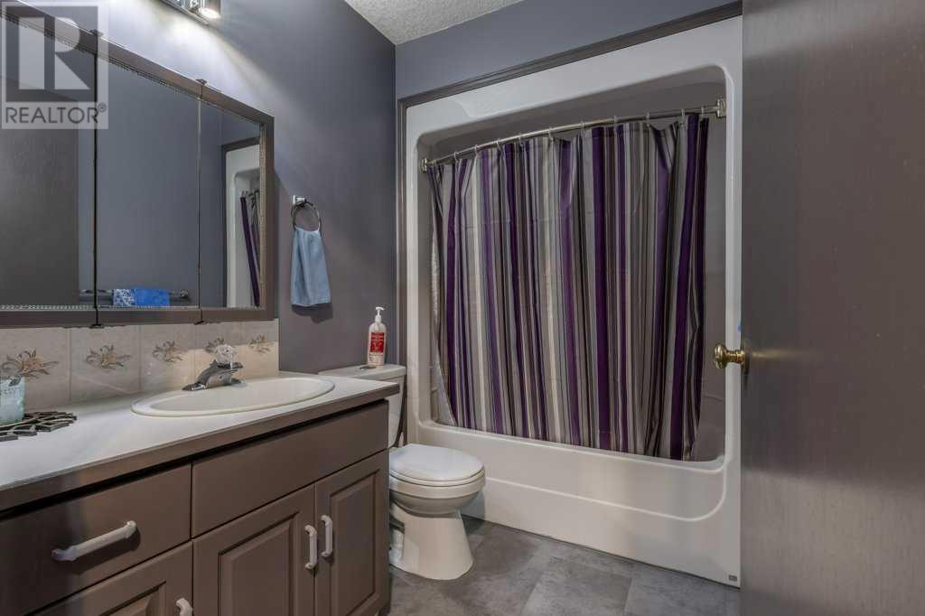 1835 6a Avenue N, Lethbridge, Alberta  T1H 0W4 - Photo 32 - A2225386