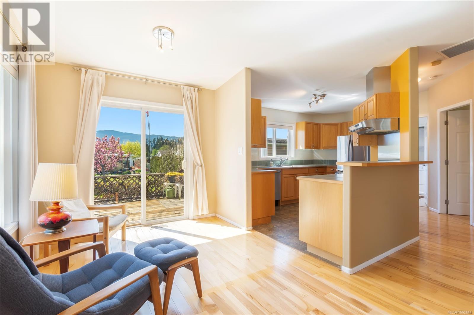 Property at 6225 Farber Way image 4