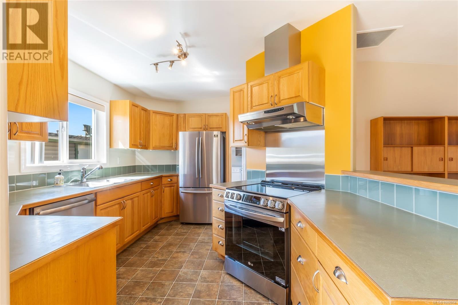Property at 6225 Farber Way image 5