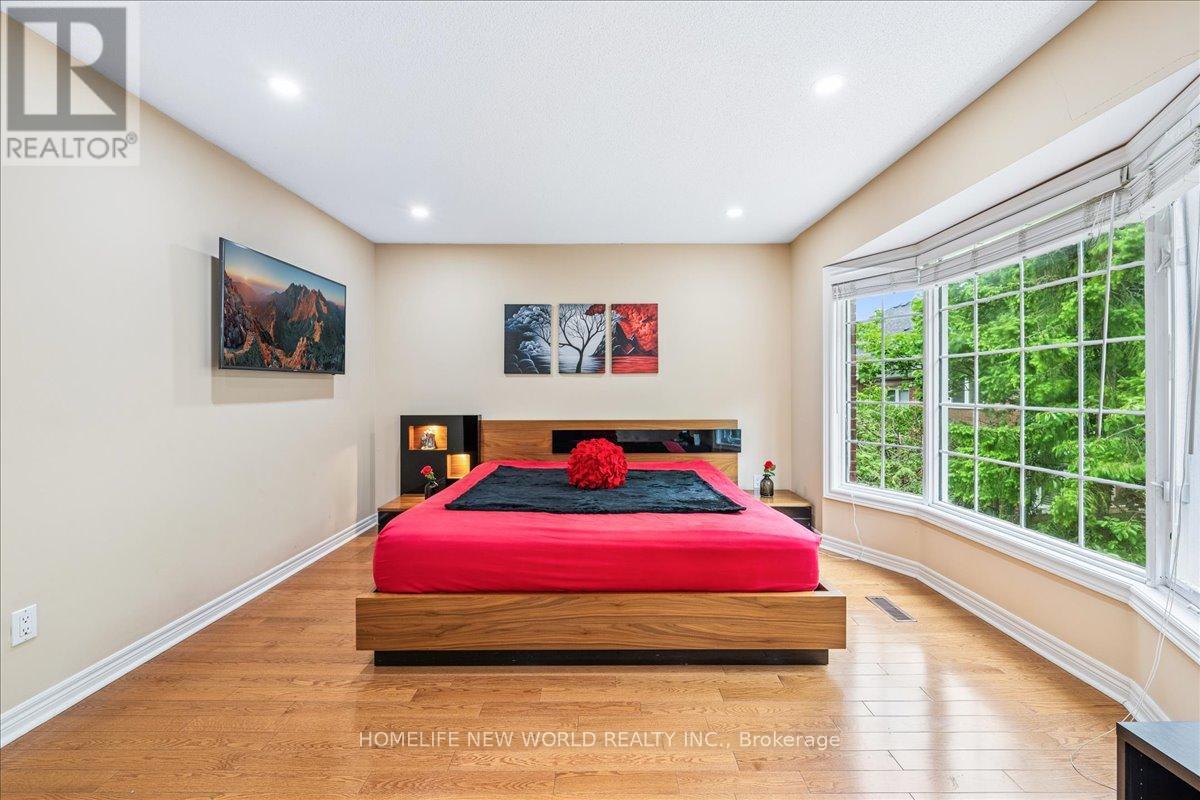 12 Casa Grande Street, Richmond Hill, Ontario  L4S 1R5 - Photo 24 - N12208255