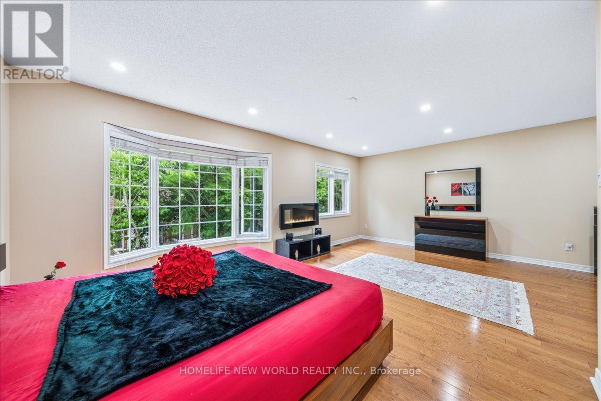 12 Casa Grande Street, Richmond Hill, Ontario  L4S 1R5 - Photo 26 - N12208255