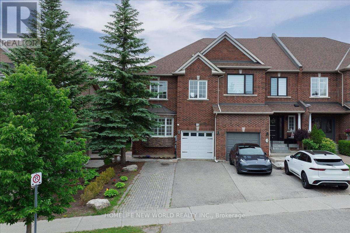 12 Casa Grande Street, Richmond Hill, Ontario  L4S 1R5 - Photo 5 - N12208255