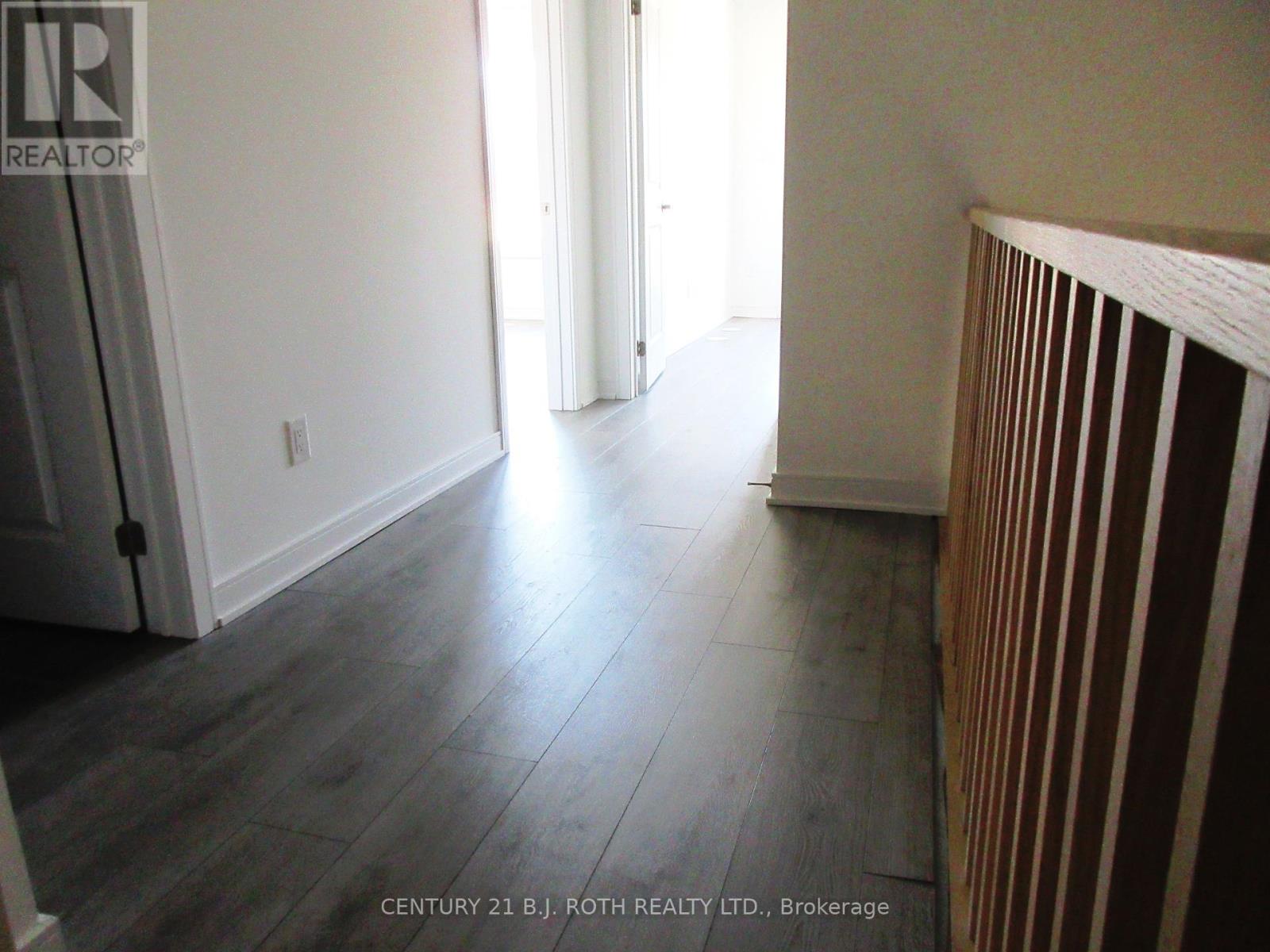44 Red Maple Lane, Barrie, Ontario  L9J 0N7 - Photo 14 - S12208269