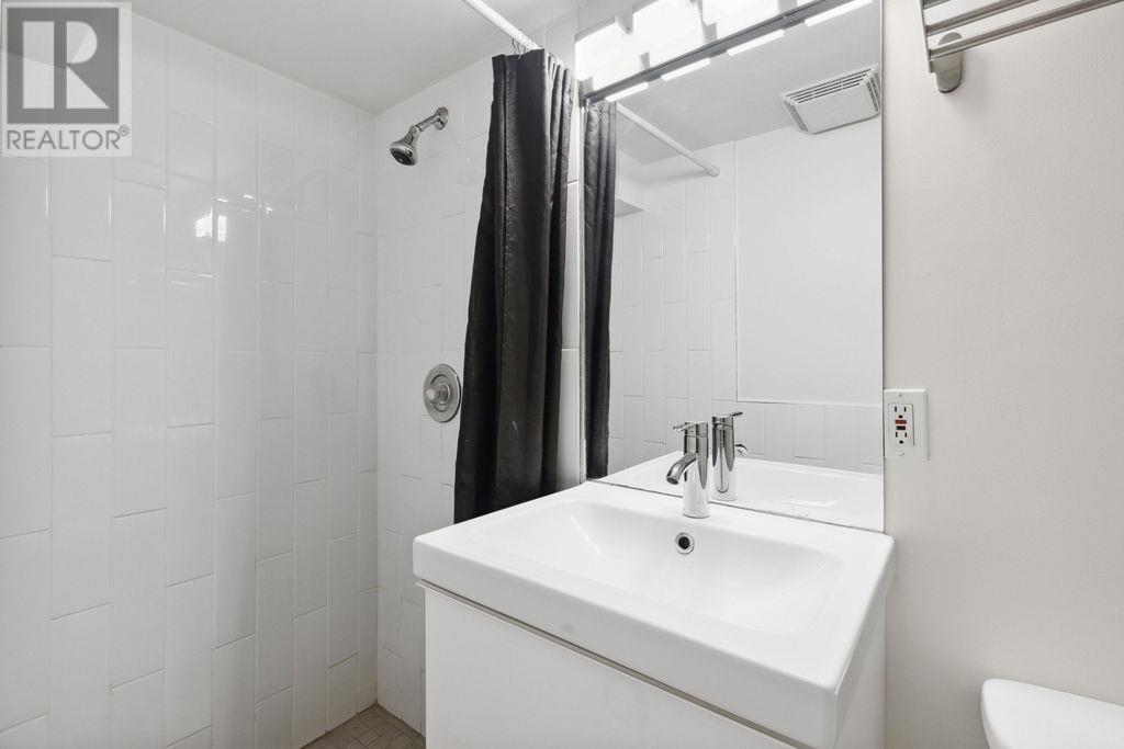B9 238 E 10th Avenue, Vancouver, British Columbia  V5T 1Z5 - Photo 9 - R3013212