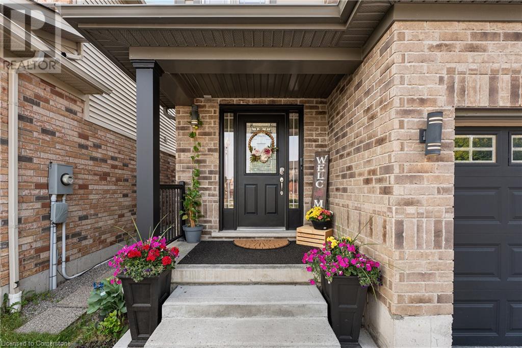 22 Creek Ridge Street, Kitchener, Ontario  N2R 0B5 - Photo 3 - 40739267