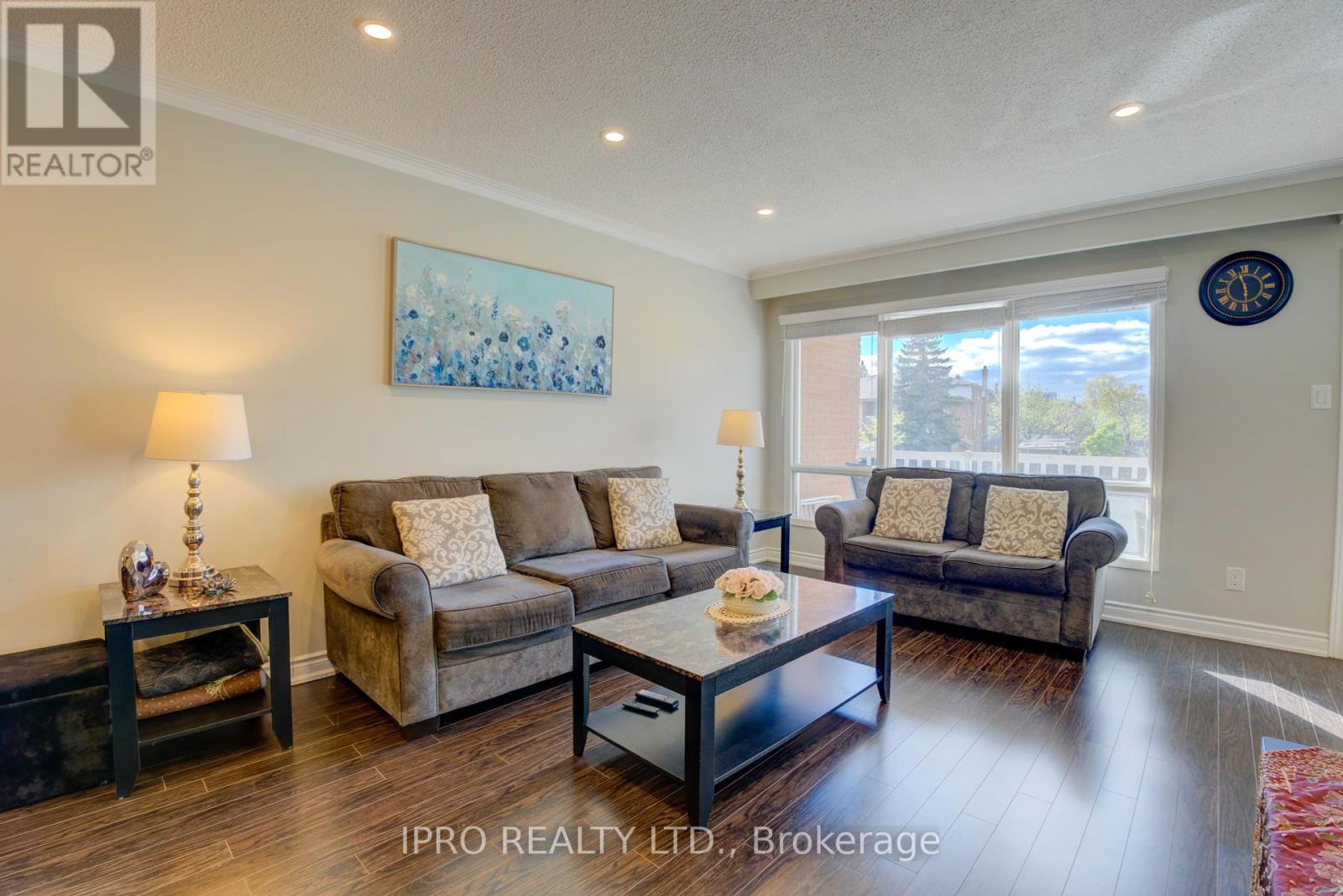 208 Meadows Boulevard, Mississauga, Ontario  L4Z 1J9 - Photo 7 - W12208212