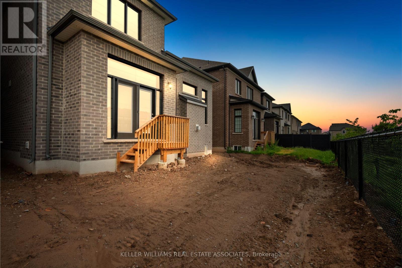 3142 Duggan Trail, Oakville, Ontario  L6H 7X1 - Photo 41 - W12208232